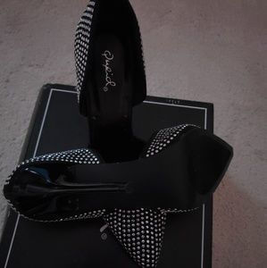 NTB Womens Qupid Heels